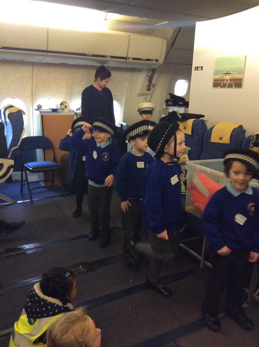 smceps's tweet photo. Reception had a wonderful visit to Manchester Airport today as part of their theme 'Are we there yet?' #smcepsEY #runwayvisitorscentre #manchesterairport https://t.co/0dSa9umGbw