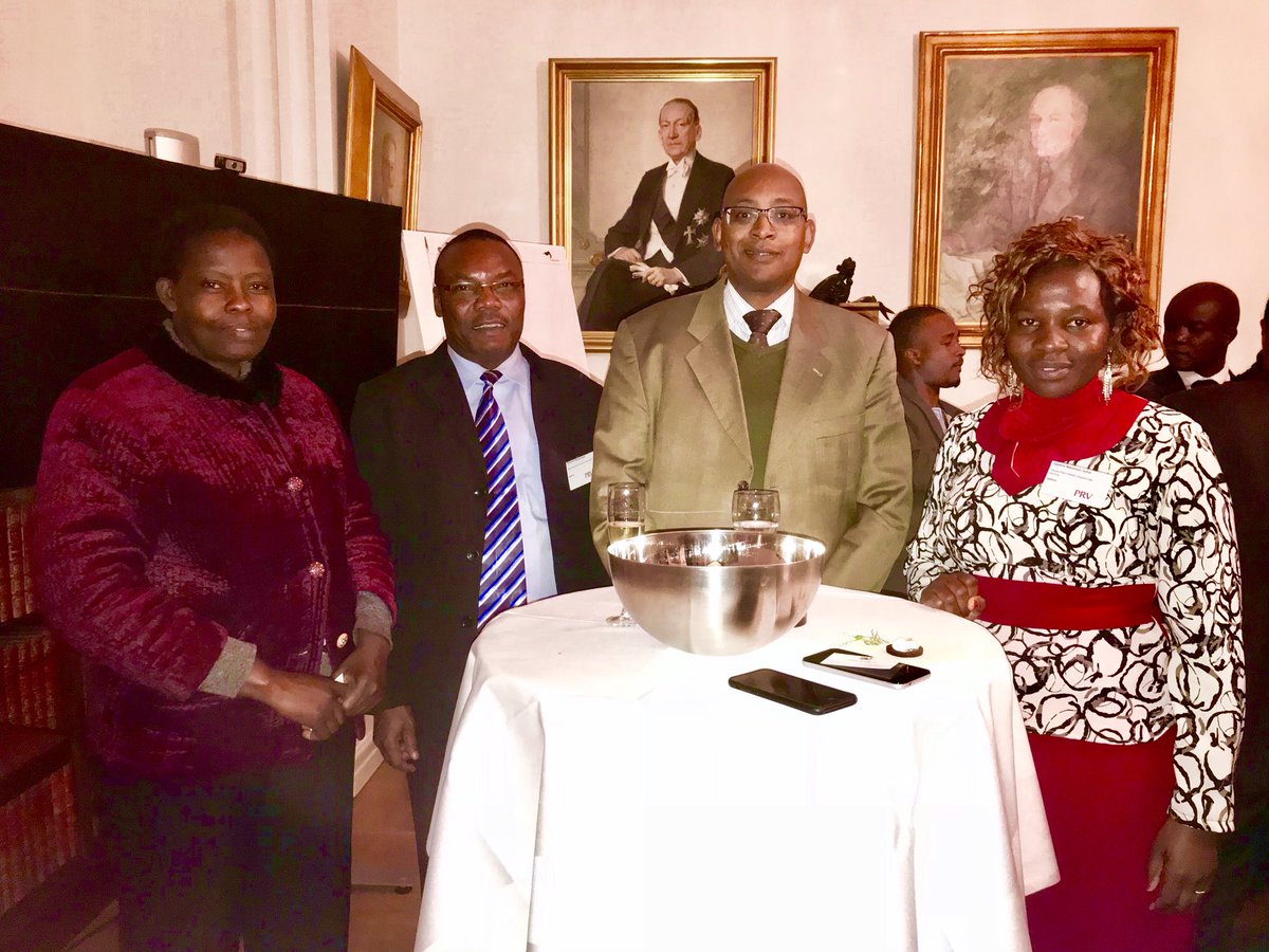 Amb_Dr_Sang's tweet photo. With #Kenya participants: Mr. Shikhule Atstali of #KenyaIndustrialPropertyOffice #KIPO; Ms. Gentrix Juma of #KenyaPlantHealthInspectorateService #KEPHIS; & Ms. Rose Nyanga of #KenyaNationalInnovationAgency at launch of #InternationalTrainingProgramme. https://t.co/Tenurh0KYb