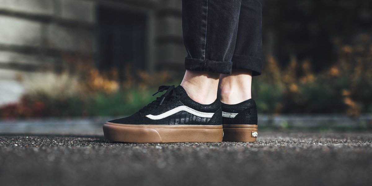 titoloshop's tweet photo. #new arrival ๐ Vans Old Skool Platform - Black/Gum
SHOP HERE โก๏ธ https://t.co/CwcTSWvWNQ
#vans #offthewall #vansgirls #vansplatform #vansoldskool #oldskool #vansoldskoolplatform https://t.co/50mGFpvtF4