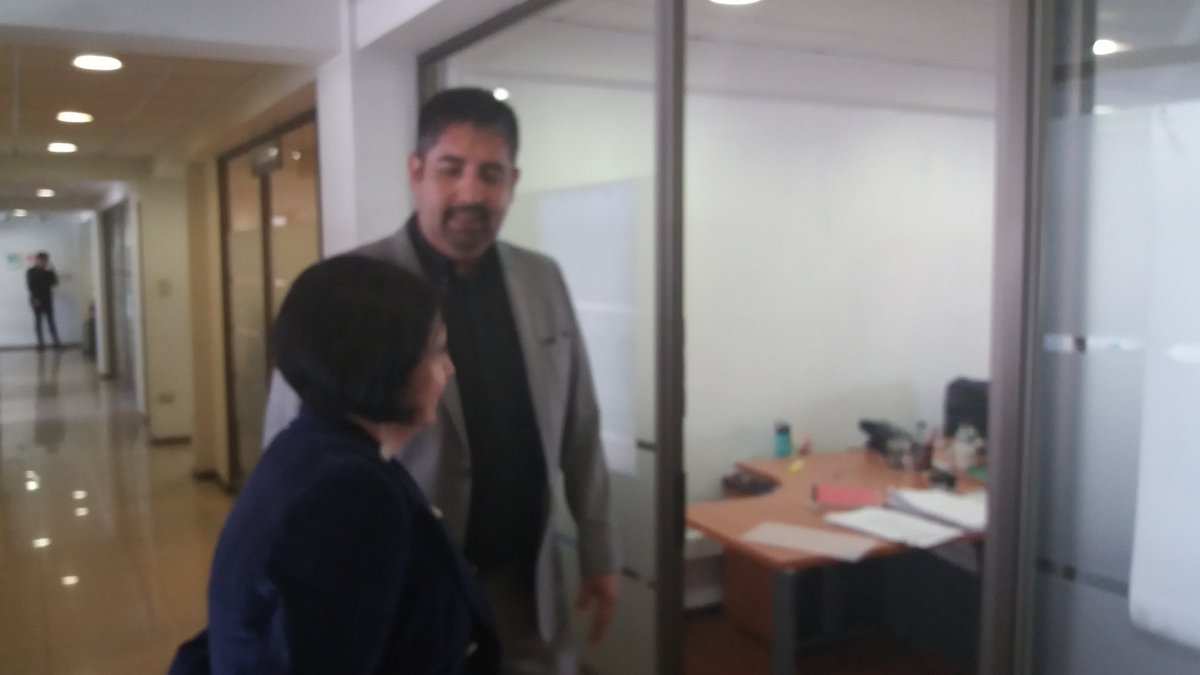 MDSValparaiso's tweet photo. Seremi @dsocial_V asiste a inauguración de nuevas dependencias de @FOSIS_Valpo en #ViñadelMar junto a @seremigobiernoV @InjuvValparaiso @senamavalpo https://t.co/tqNMYzDiv3