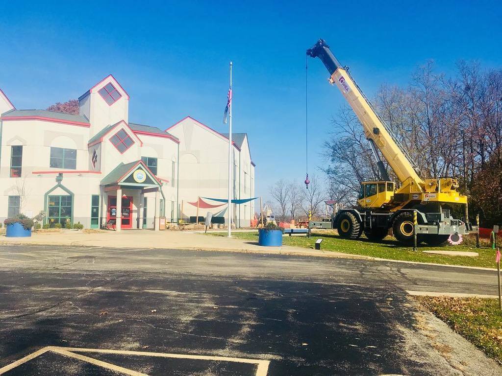 CMofIL's tweet photo. The star Crane Day is here! Join us tomorrow from 12:00 pm - 3:00 pm and interact with construction machinery and … https://t.co/Kkivs5IcF1 https://t.co/fBbyTzw49K