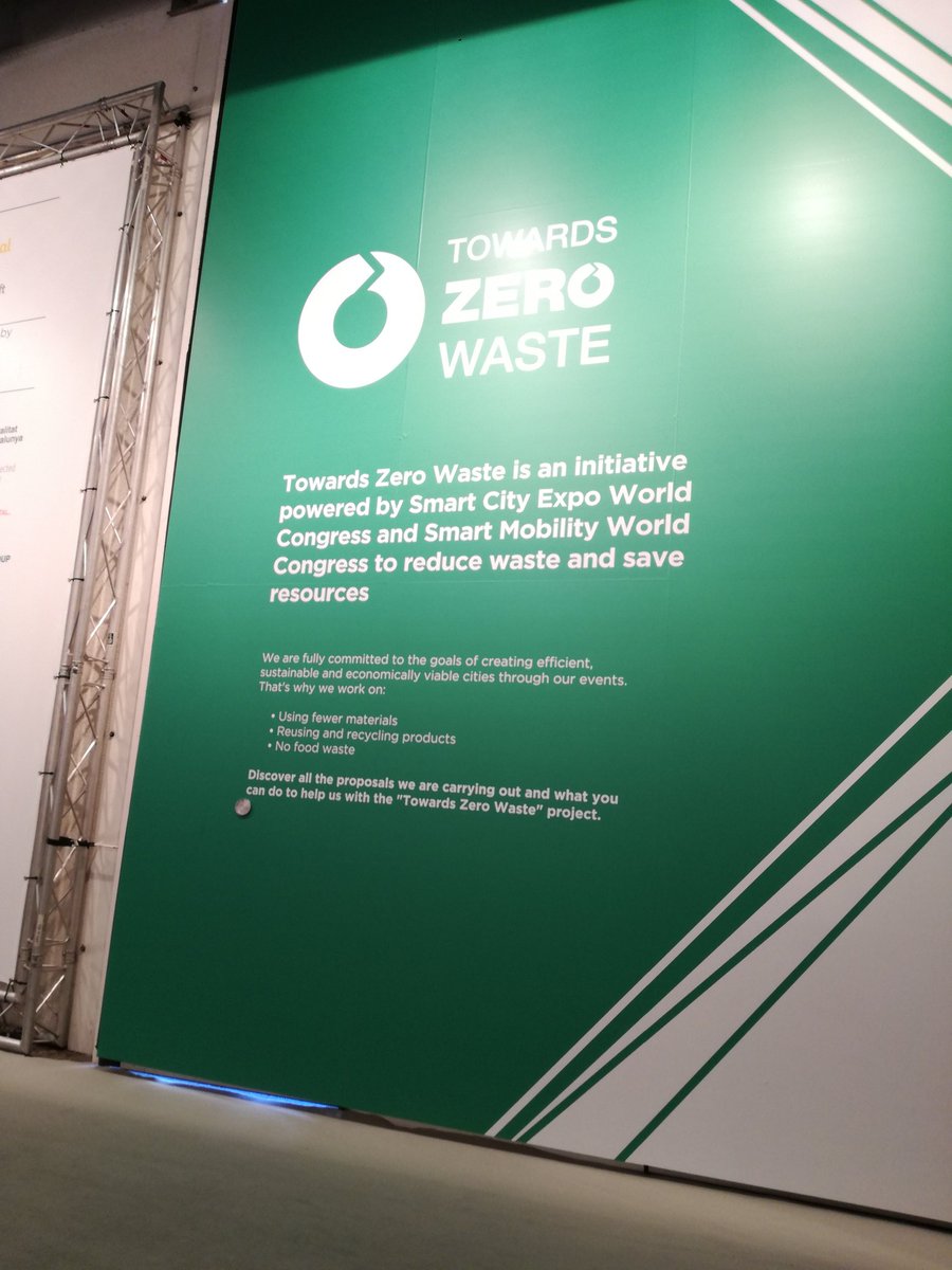 Resilient_d's tweet photo. Networking in @SmartCityexpo @Resilient_d @circularesummit  by Michele Iervolino https://t.co/jDUtDWIt5R