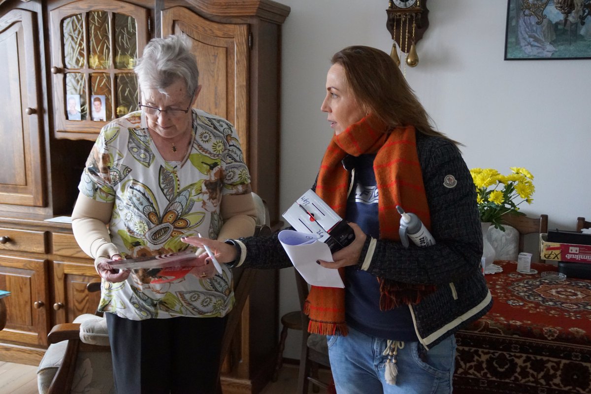 Vandaag hebben we #rookmelders geplaatst in de zelfstandige huurwoningen nabij #Brugchelencamp in #deWestereen. <a href="/elkanderzorg/">Elkander</a> Bedankt voor jullie gastvrijheid! <a href="/BrandweerFrl/">Brandweer Fryslân</a> Top samenwerking!