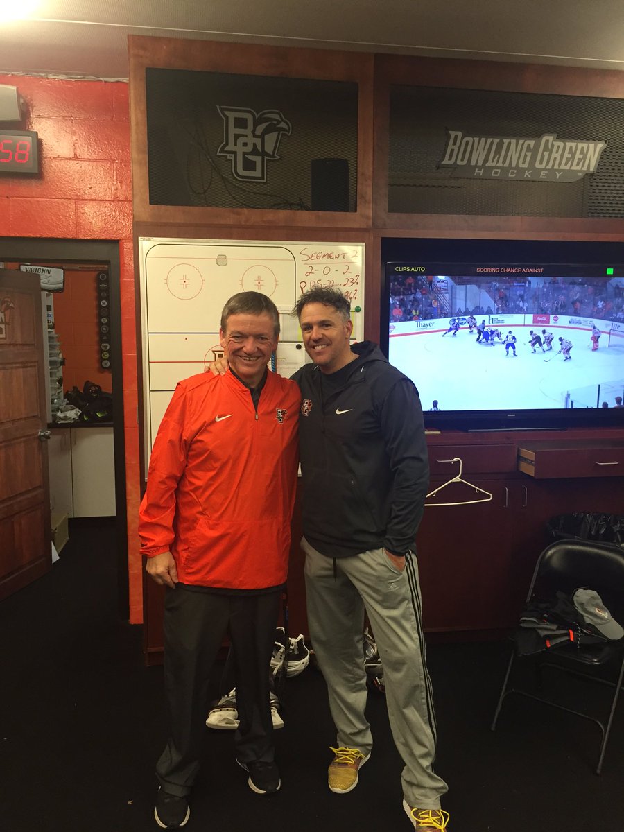 It was a pleasure meeting fellow @Indians fan and BG alum <a href="/JaycrawfordCLE/">Jay Crawford</a> !!! #Jay&amp;ScooterShow