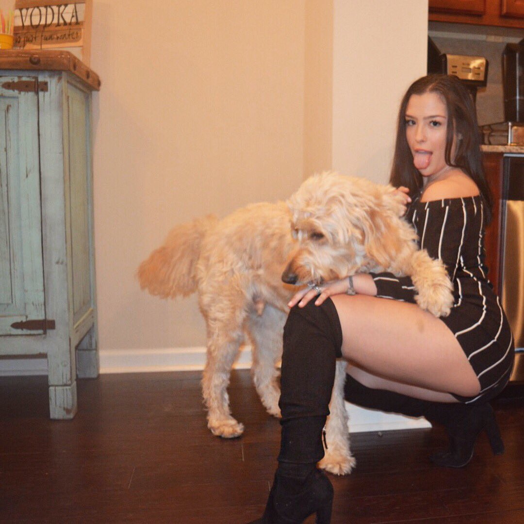 VictorKilgen's tweet photo. My nephew and I took a photo shoot!! <3 #polarbear #modelsinparis https://t.co/3PoUql2GcM
