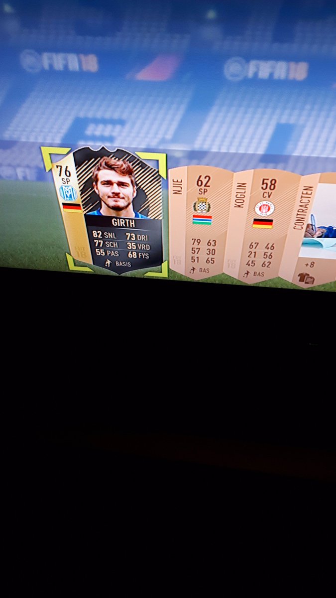 DS9269's tweet photo. @Nick28T I knew it was possible but didn't expect to see this in a bronze pack https://t.co/bNxzbWuny7