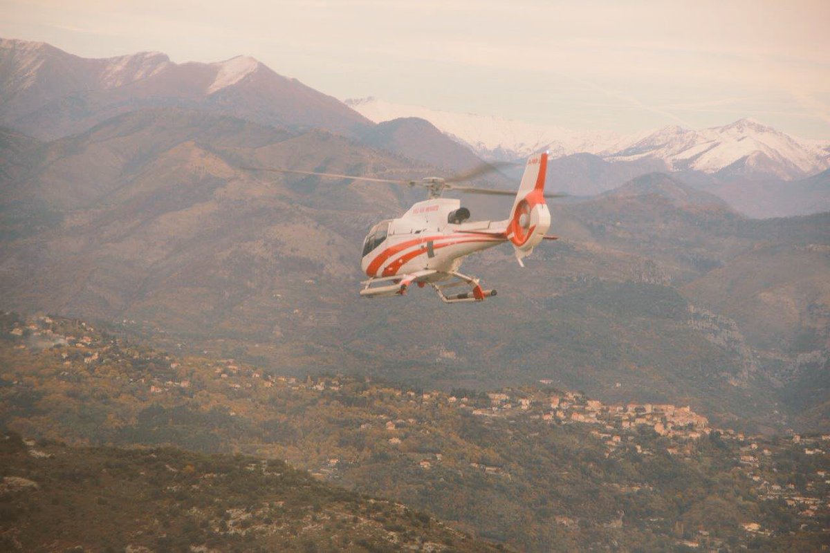 HeliAirMonaco's tweet photo. 🚁 Book your helicopter-Amazing View 🏔 #weekend #helitrip #saintmartinvesubie #offres #helicopter #helicopterride #helicoptertour #privateflight #package #heliairmonaco #monaco #montecarlo #cotedazur #frenchriviera #heli_events https://t.co/SM3JOcVFfK