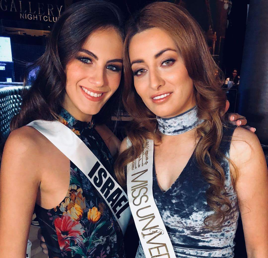 El selfie de Miss Irak y Miss Israel, candidatas a Miss Universo, que causó polémica en las redes sociales DOn-mfjW4AIOvsO