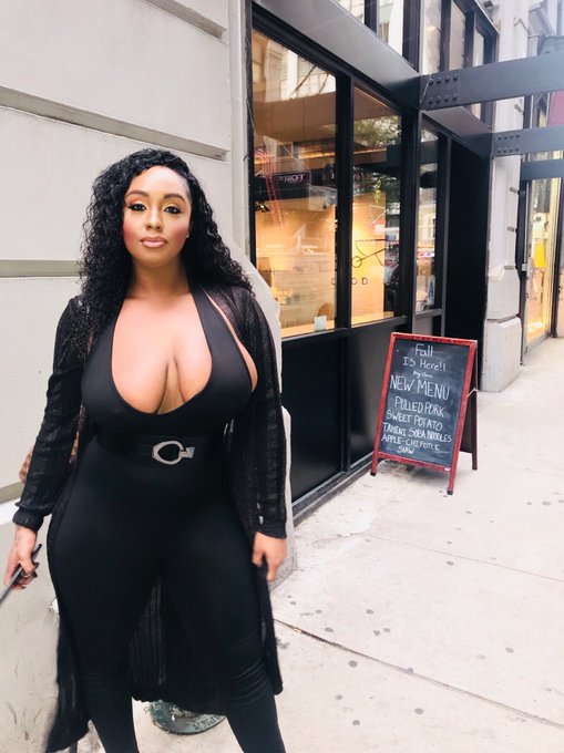 Looking edible in NYC 😋🍫 what you guys think ? 👀 #ebony #latina #nyc #newyork #press #busy https://t<a href="/tag/nyc"class="tags"><span>#nyc</span></a><a href="/tag/newyork"class="tags"><span>#newyork</span></a><a href="/tag/ebony"class="tags"><span>#ebony</span></a><a href="/tag/latina"class="tags"><span>#latina</span></a><a href="/tag/press"class="tags"><span>#press</span></a><a href="/tag/busy"class="tags"><span>#busy</span></a>