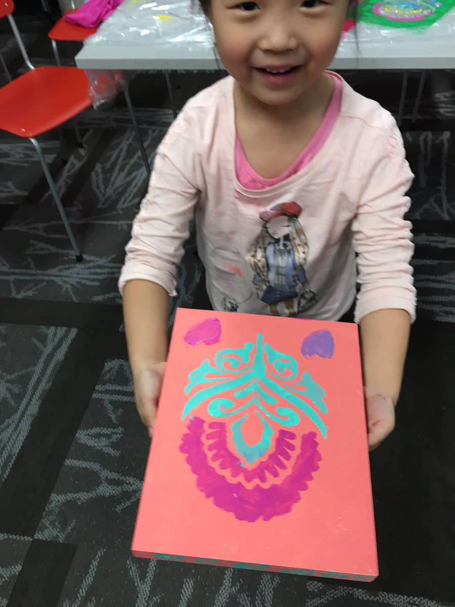 AshimaSuri's tweet photo. We are on to day 2 of building our mural at @torontolibrary Fairview! Check out all the colours!! #poweredbytac @TorontoArts https://t.co/tUZcpEDTss