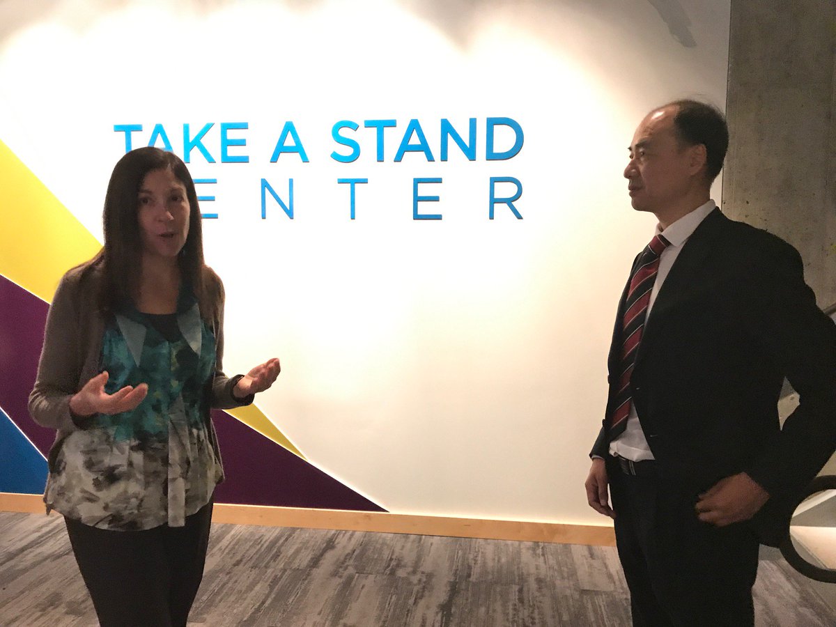 ChicagoCouncil's tweet image. You can interact with a life-size exhibit of our #SchollFellow, Ma Jun, at the @ihmec and learn about his environmental advocacy in China!