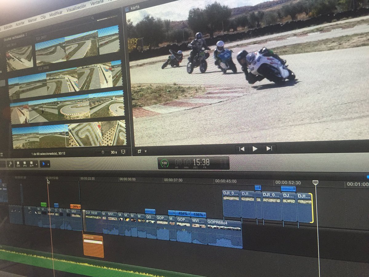 Paprikaprodu's tweet photo. Ultimando detalles de nuestro nuevo video de @KBarataria
#FinalCutPro #edición #montaje #render #karts #karting https://t.co/uHR43ckaAP