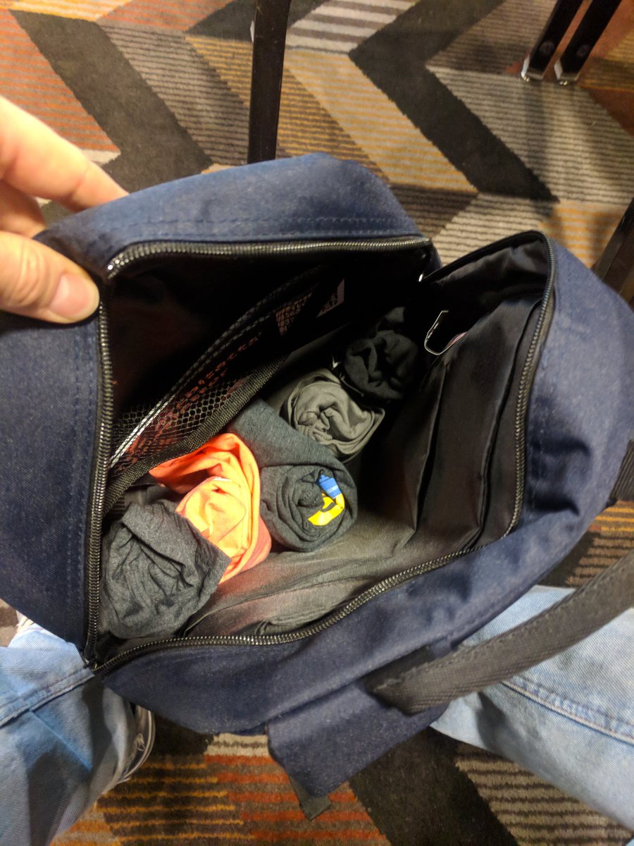infl3x's tweet photo. Only 5 nerdy/techie t-shirts from day 2 so far at #qconsf #mwaha https://t.co/08Kgy4NKUm