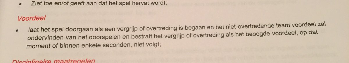 MariovanderEnde's tweet photo. Wat vragen over 'uitgestelde' (afwachten van voordeel) strafschop die de 1-5 voor Denemarken inleidde. #ierden #ireden . @DavyBeerens9 Hier tekst spelregelboek: https://t.co/2X6HxjZ4dQ