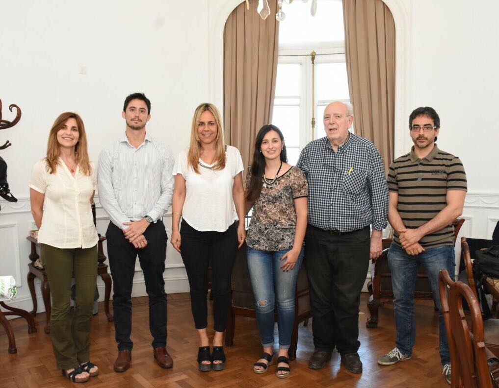 DanielaLeonTW's tweet photo. Seguimos en mejora continua para garantizar la transparencia y estar cada vez más cerca tuyo. #ConcejoTransparente https://t.co/zWx1gojObb