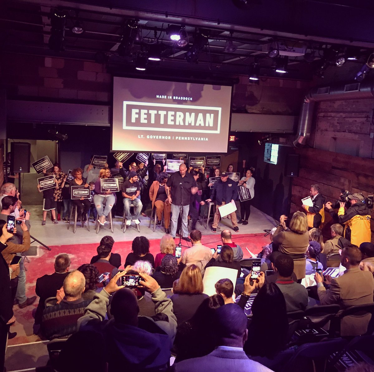 barebones1's tweet photo. Honored to have @JohnFetterman launch his campaign for PA lieutenant governor today at the #barebonesblackbox https://t.co/mEiJ4jMxvW