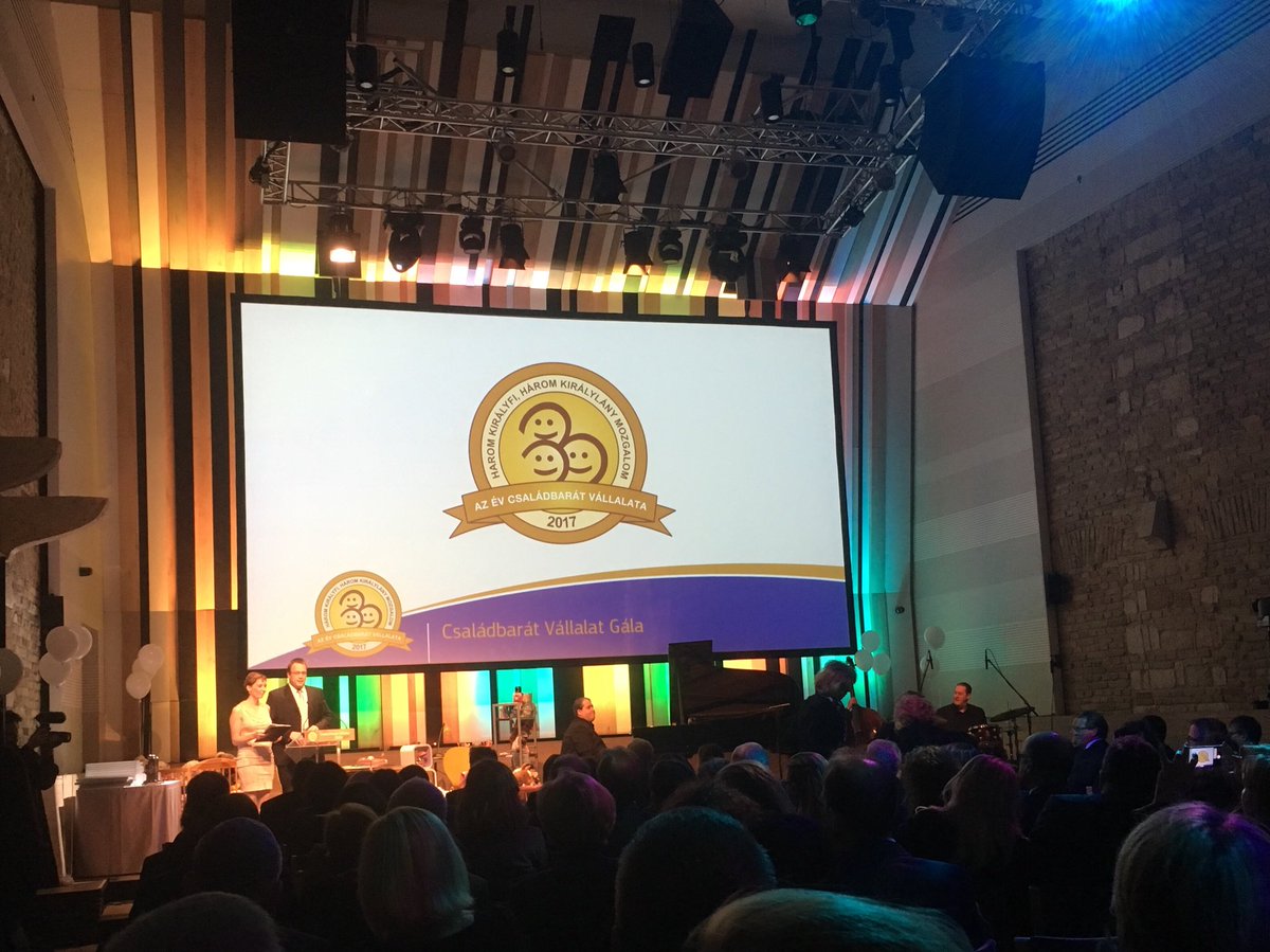eva__marton's tweet photo. #geworkingparents and GE Hungary as Mentor Company at the Award Ceremony of Family Friendly Employer companies of Hungary @benedektoth https://t.co/yHua2P7UO2