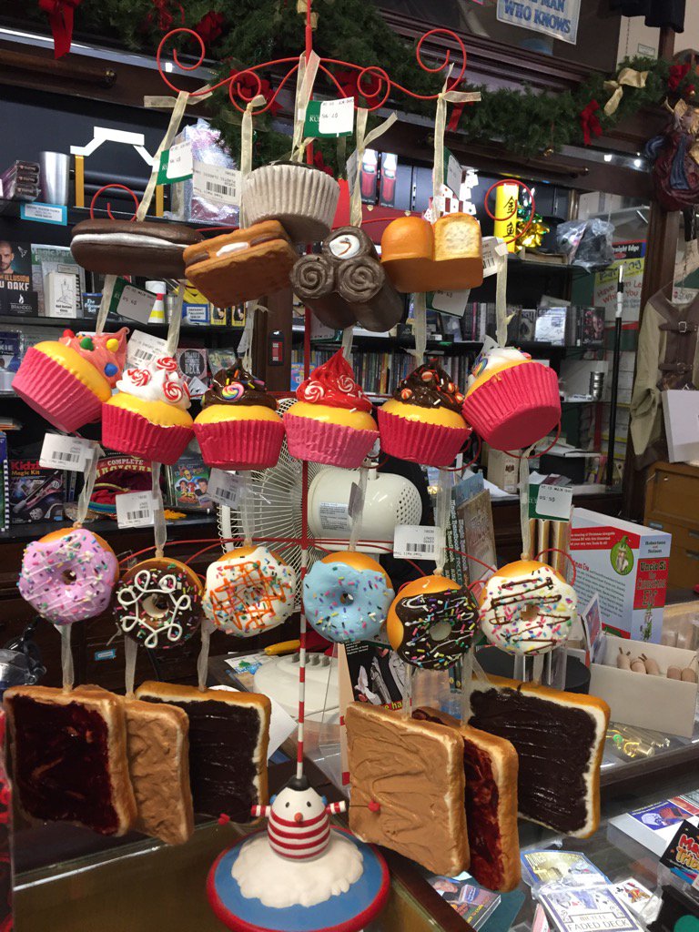 Our Christmas ornaments are making me hungry. Or maybe it’s the fudge right beside it 😀