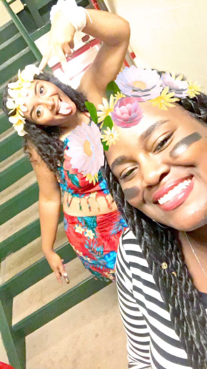 tazche_turner11's tweet photo. HAPPY BDAYYY TO MY #1 go to girl for any adventure :)) Can't wait for this weekend w youuuu #BeThereOrBeRound #gainz https://t.co/Rgg7TdnS0Y