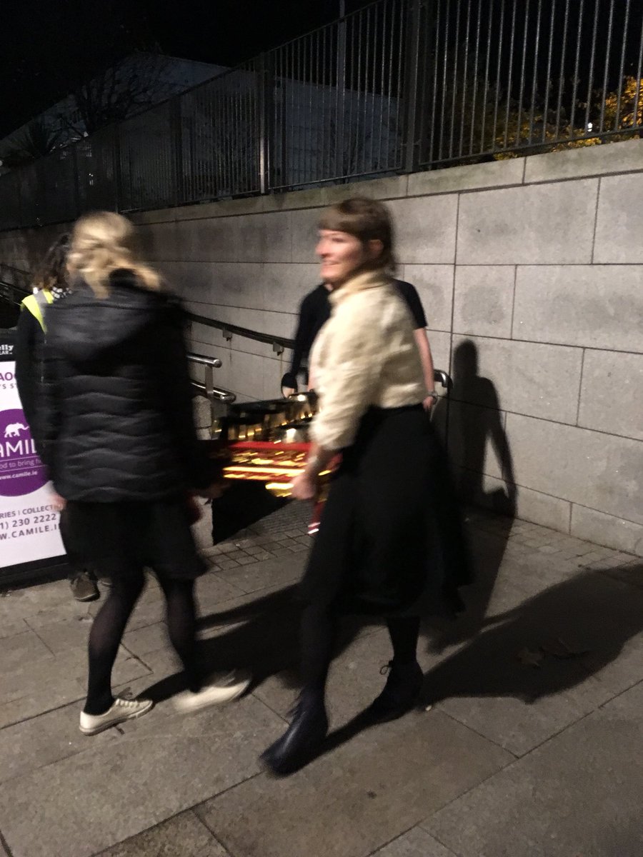 Julie Feeney tweet media