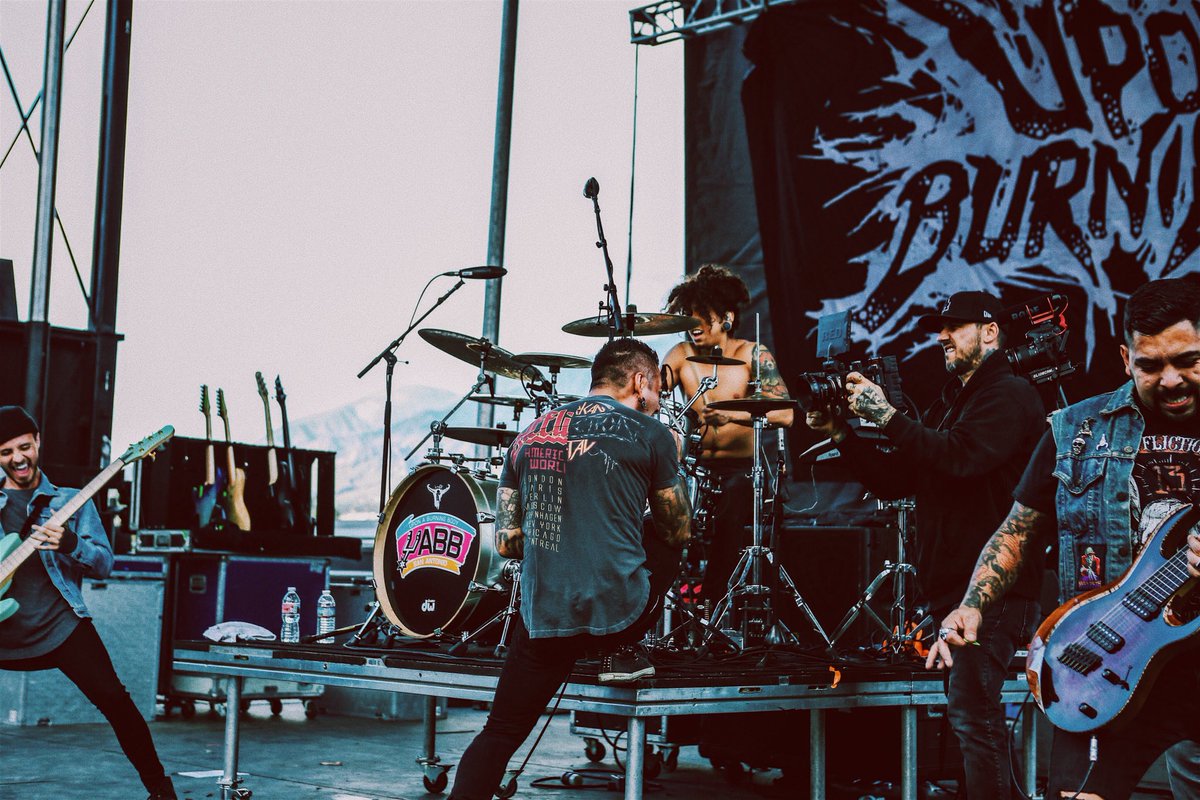 josemangin's tweet photo. Once upon a time we tore up @KNOTFEST 🤘🏽 @UABB “Til The Break Of Dawn” jam scenes caught by @metal_couture 📸 #knotfest2017 @Affliction @SXMLiquidMetal https://t.co/mM3pkZvkD4