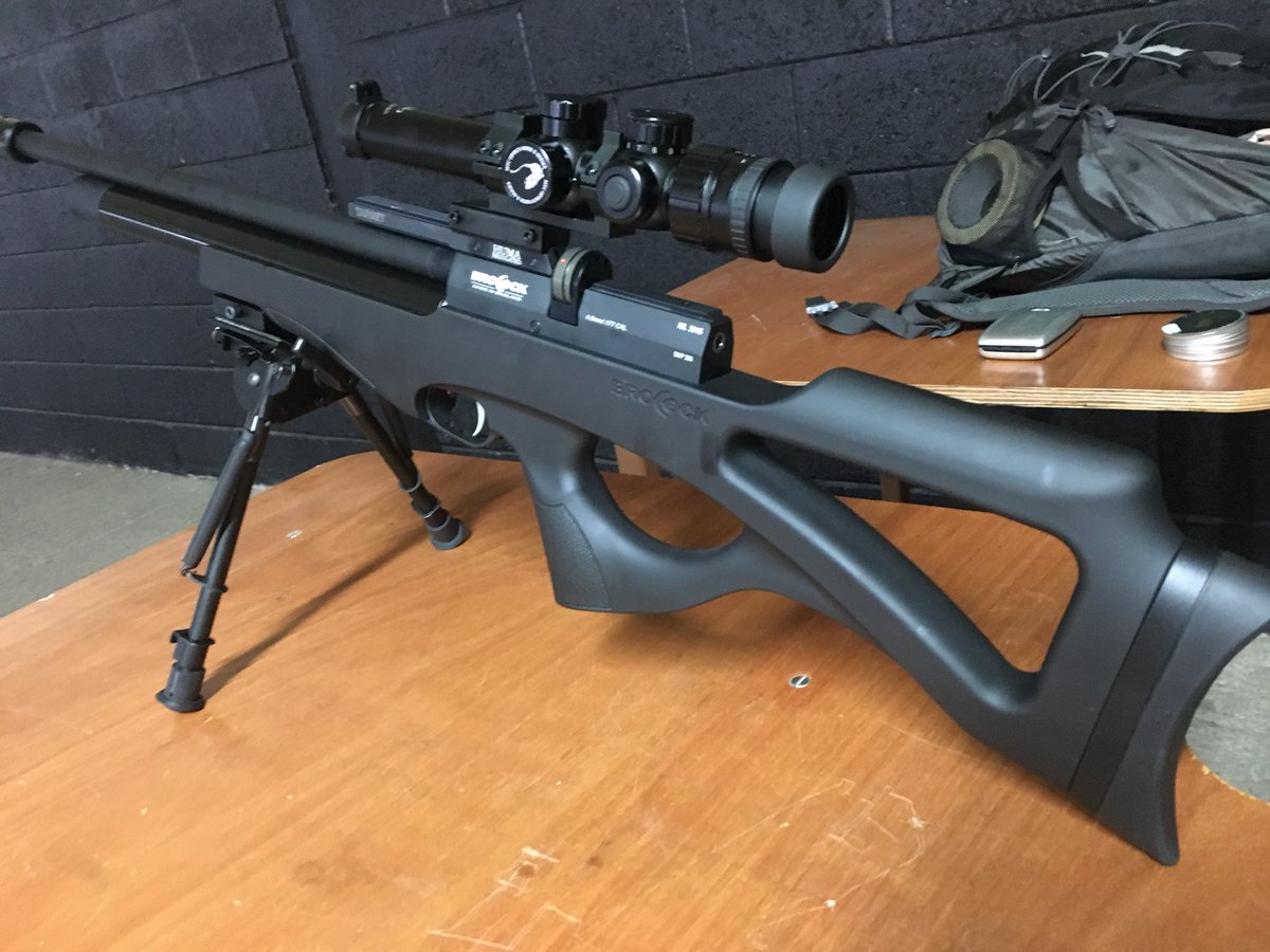 TheAirgunCentre.com check our Facebook post on the <a href="/Brocock_Ltd/">Brocock Limited</a> COMPATTO TARGET facebook.com/TheAirgunCentr… totally superb rifle 😉👍👌 #airguns