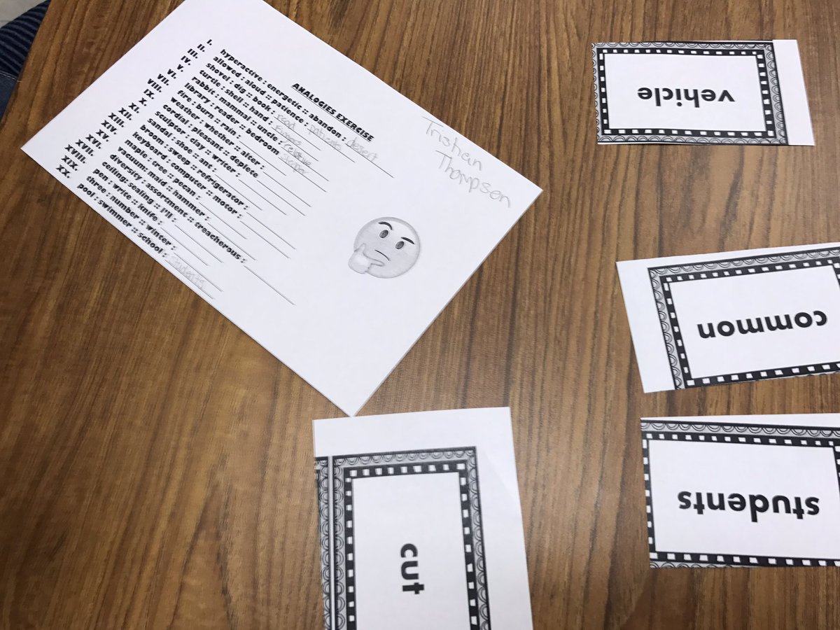 SJonesELAR's tweet photo. Our intern, Mr. Tamayo, had students thinking critically with a fun analogy game @robinsonisd @whatsnewatrjh https://t.co/BjkfMx4NAc