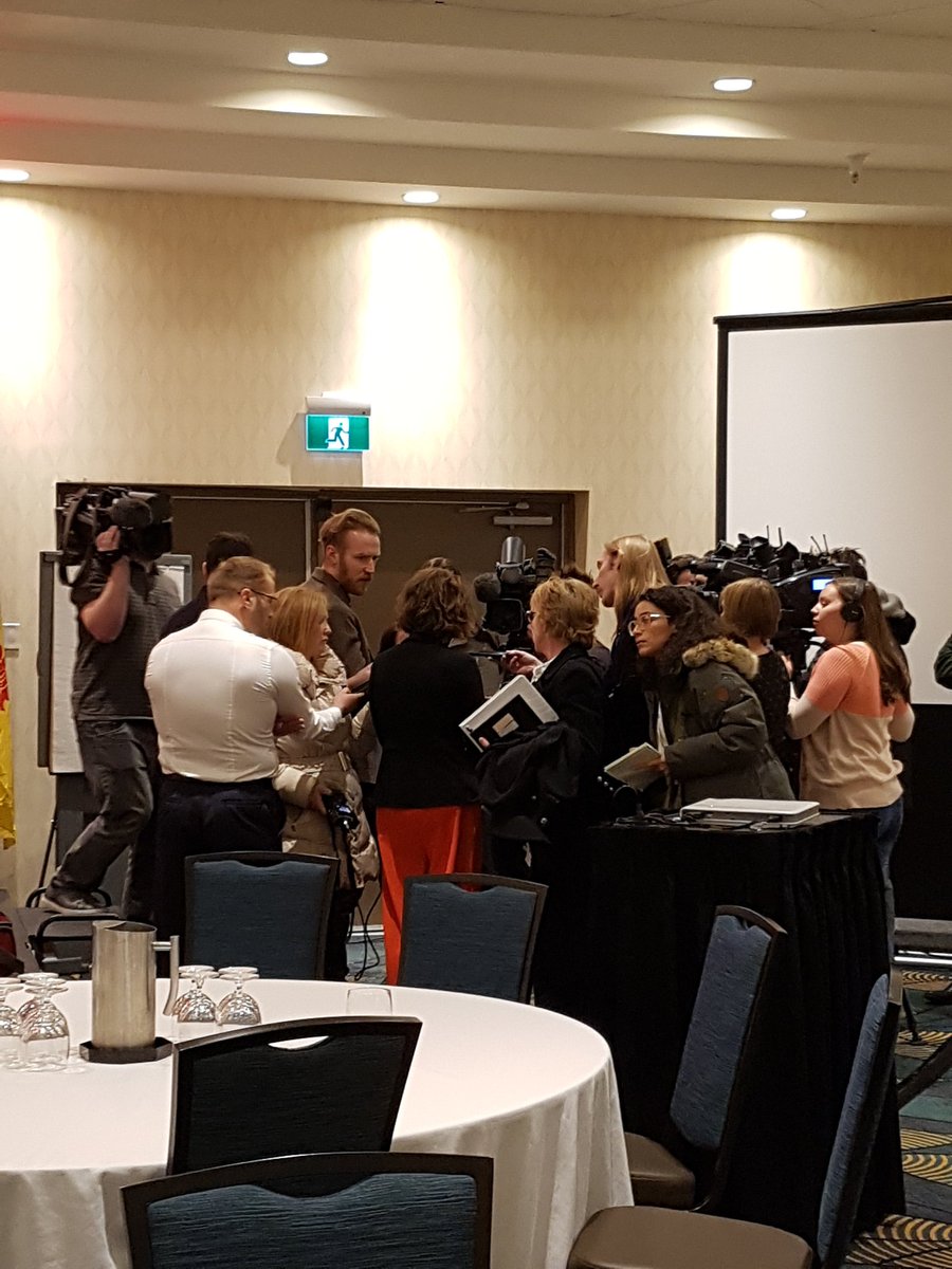SandiUrban's tweet photo. Sad that the media was only here to deal with Minister misstep.....the real voice of education and reconciliation was youth panel yesterday #SSBA2017 #skpoli https://t.co/Vbpd7rnouG
