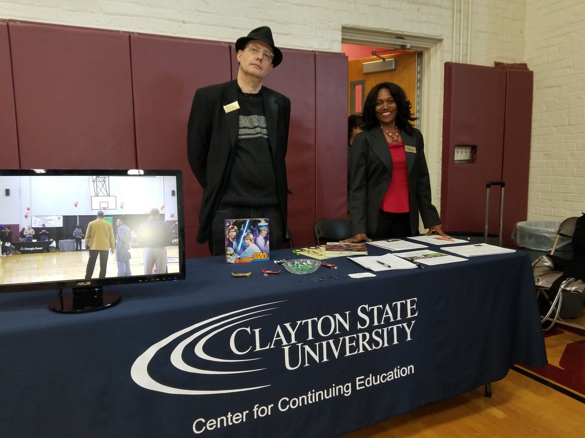TheoSmithJrEdD's tweet photo. Grady Knights hosting a Career Expo: preparing students for college and career! @IsparksJr @APSGradyKnights @APSCTAE @APS_WBL https://t.co/WdDYbdKYAO