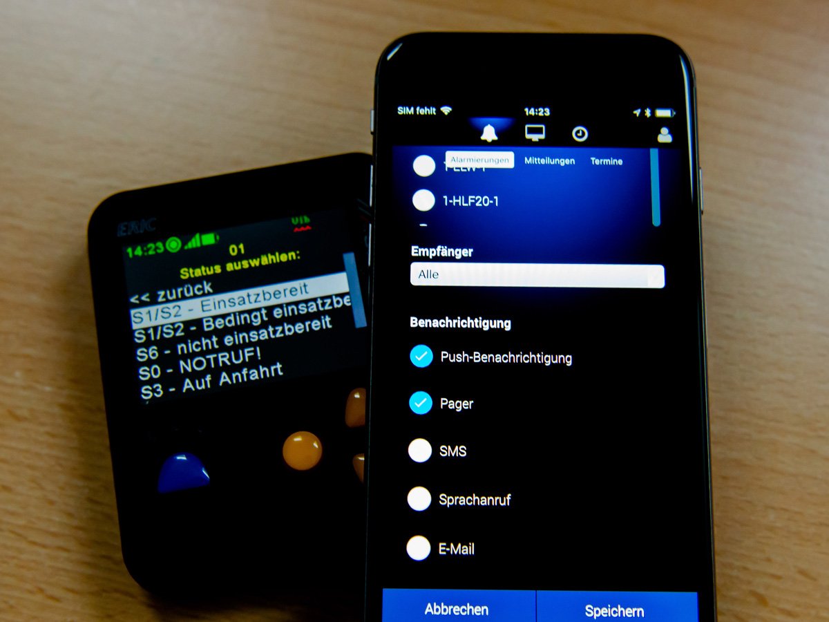 Divera 24 7 Update Auf Divera247 App Version 1 4 Online Auslosen Von Alarmierungen Per Sms Sprachanruf Und Pager Statusgeber Mit Notiz Und Fahrzeugbesatzung Login Bleibt Langer Bestehen T Co Iejx0x2ugz