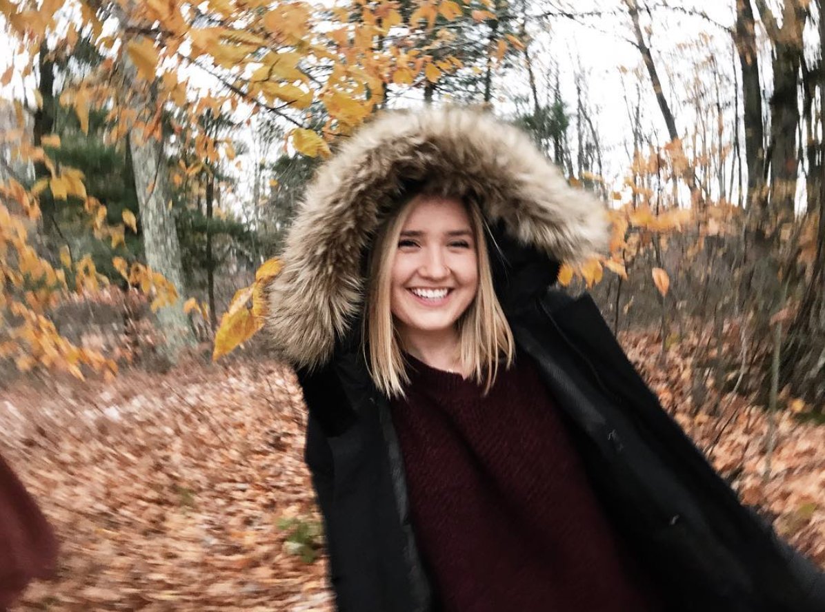 So happy for our sister Annie Adams, who has accepted a Dispute Consulting internship with Stout Risius Ross in Chicago this summer!