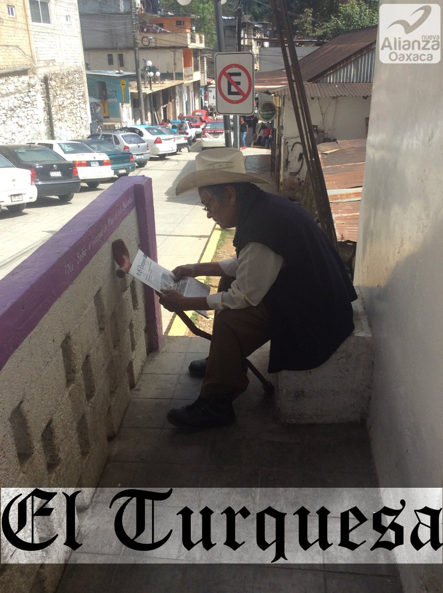 AgenciaOaxacaNA's tweet photo. Nuestro periódico #ElTurquesa cada día llega a más lectores, en esta ocasión llego hasta el municipio de Huautla de Jiménez en la región de la #Cañada en el estado de #Oaxaca #NuevaAlianza #FelizMartes #EnMiLibroYo @bersael @Luiscasob @NuevaAlianza @agencia_NA @monitorturquesa 📰 https://t.co/NkELGF9Irc
