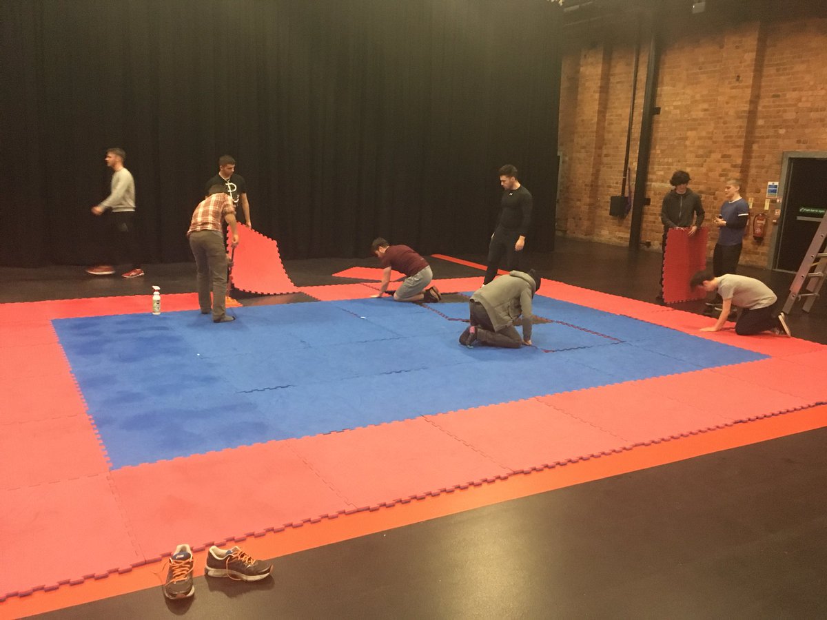 <a href="/eastmidsbjj/">East Midlands BJJ</a> setting up for their first session ever! People even turning up 30 minutes before to help set up! Amazing 👏🙌 #WeAreLincoln