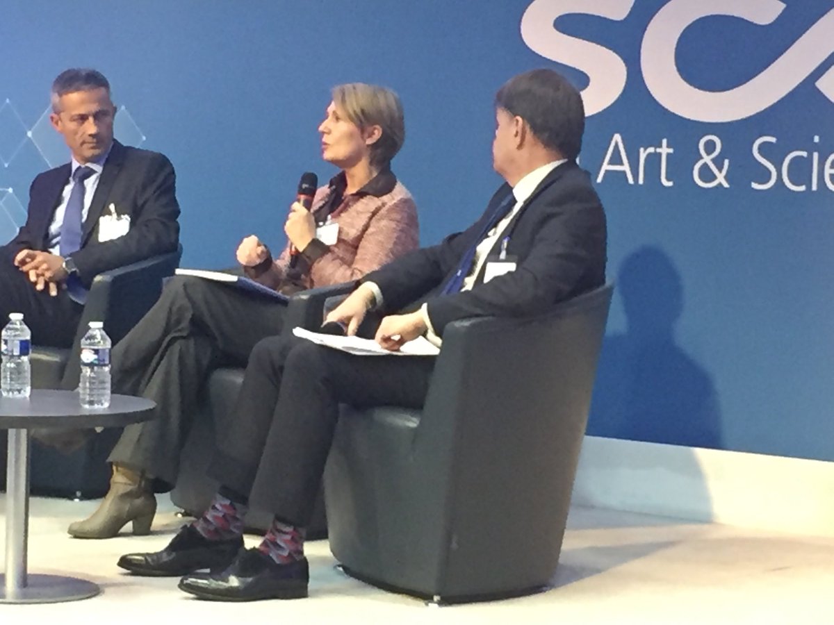 AnVigneron's tweet photo. #GDPR @CNIL Développer l’innovation responsable. Pas d’innovation sans données personnelles. Message de civilisation numérique #colloqueGDPR https://t.co/BhVSvsho0f