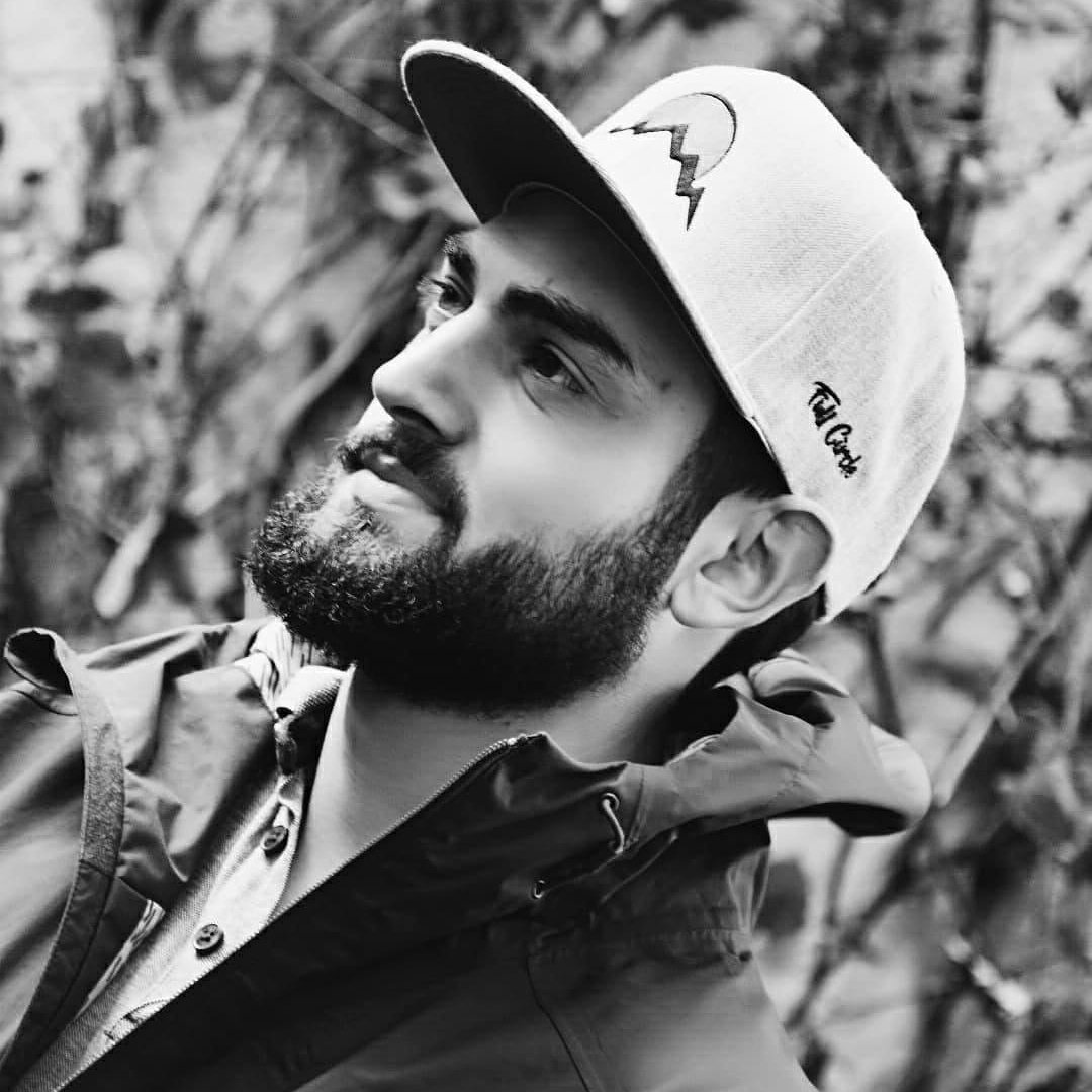 FullCircleMerch's tweet image. Love these pictures from #Germany