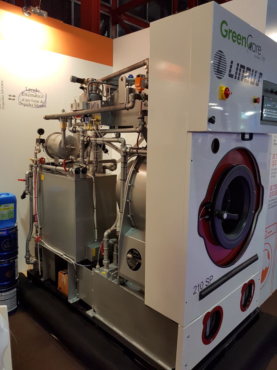 Gran éxito de nuestra maquinaria expuesta en feria, en especial la marca #lindus #suprema #bergparma que nos ha traído una muy buena máquina de limpieza en seco y los asistentes a <a href="/Hygienalia/">Hygienalia</a> le están dando una muy buena acogida #tintorería #percloroetileno