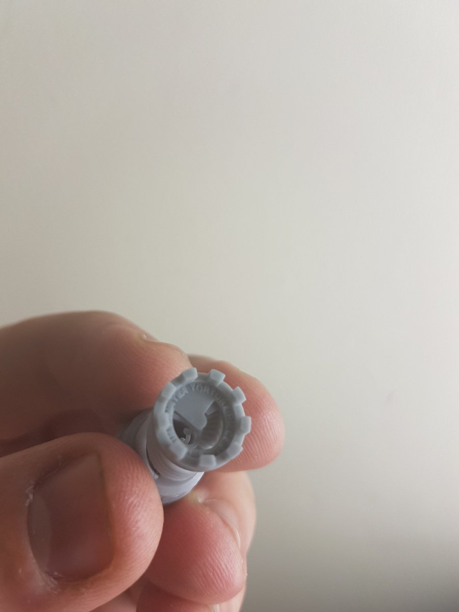 EvanModel3D's tweet photo. Baby high detail 25 micron make rook on the Phrozen Make XL in @FunToDo_3DResin snow white with black pigment added. Thanks to @peediemodels got providing the resin https://t.co/L1ZdjaLHBQ