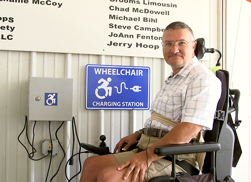 NCHPAD's tweet photo. A5: Get ideas here -> 10 communities showcased for efforts to include people with disabilities in healthy community activities https://t.co/toBxVfo0Wa. #Walk2theFuture https://t.co/EJWzYdPKAI