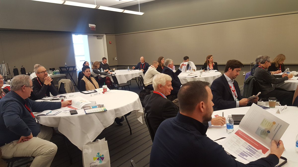 ColeMarieM's tweet photo. SMPS Course is off to a great start @ #SAMESBC @SMPSHQ @same_hq https://t.co/1SKdrXfVpz