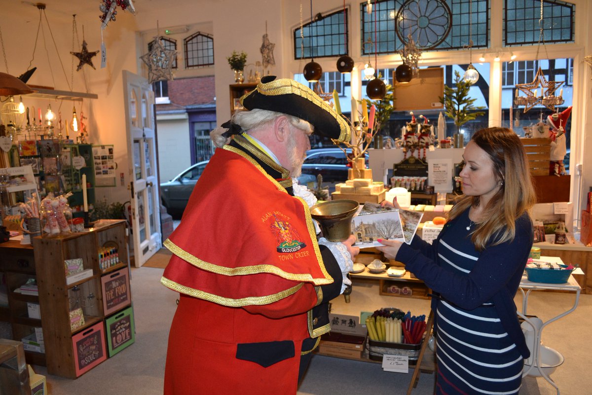 thebrushhouseuk's tweet photo. 'Winter Collection' Photographic Greeting Cards by Martin Fry NOW IN STOCK!Beautiful selection of unique range of cards, youโll be sure to find a perfect picturesque one for any occasion! #Gloucester #Glos @GlosCathedral #towncrier #greetingcards #localcards #glosbiz #WDYT https://t.co/IQoAhsI1UY