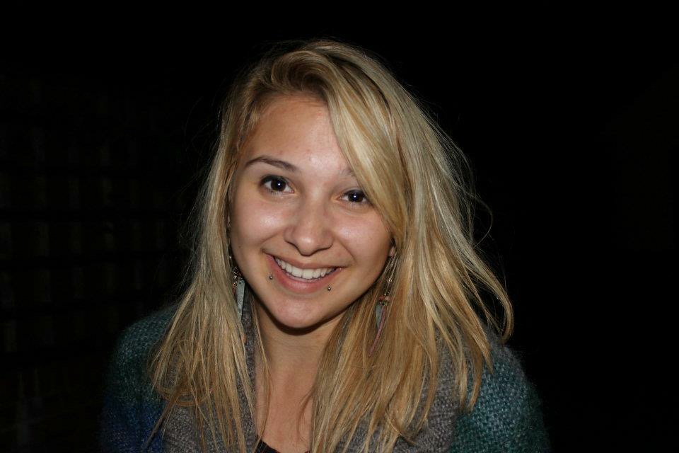 BLbackpackers's tweet photo. This is Ally - @allyfir - 23 year old globetrotter from Caledon, Ontario, Canada. Loves cats, Clive Cussler novels and country music. Travelled 14 countries (so far). The shorter half of Borderline Backpackers! #BorderlineBackpackers #MeetTheTeam https://t.co/NyPNmzyX60