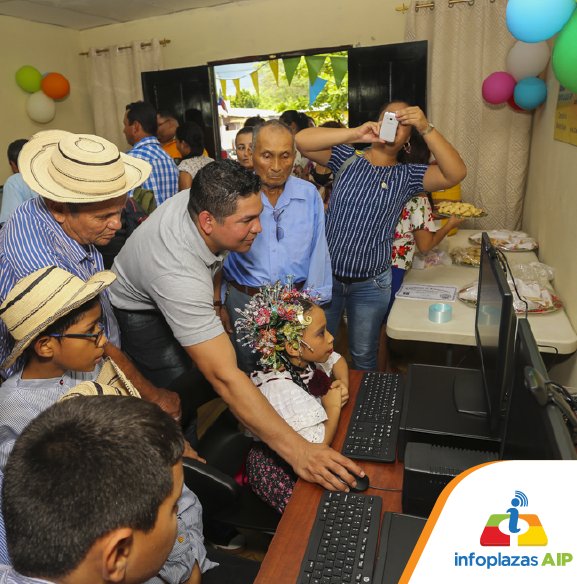 Infoplazas_AIP's tweet photo. El 9 de noviembre tuvimos el agrado de inaugurar una nueva Infoplaza en el corregimiento de Las Margaritas, distrito de Chepo, en una ceremonia donde asistieron jóvenes y adultos de la comunidad para estrenar el nuevo centro ya habilitado para todos los panameños. 

#Infoplazas https://t.co/1AGIjKAIxK