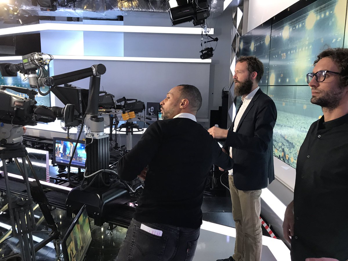 C'est l'heure, Raphael, notre directeur du développement, en live sur <a href="/CNEWS_Sport/">CNEWS Sport</a>. Réagissez en direct #20hfoot