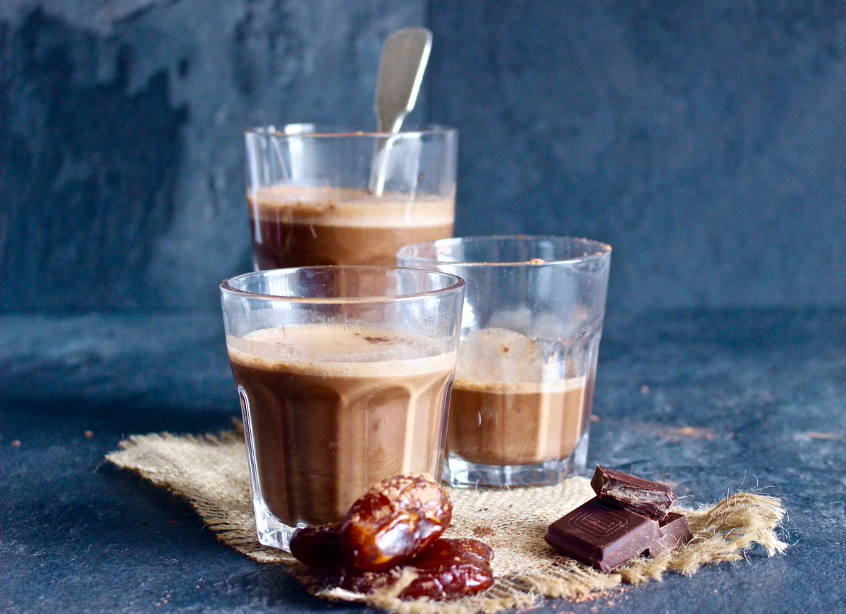 Tiago at <a href="/healthy_beard/">The Healthy Beard</a>  has created this vegan chai hot chocolate, it's so easy to make, and tastes delicious!😍😋 ow.ly/zKtl30gpidP