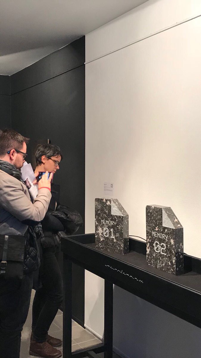 ESAT_Valencia's tweet photo. Opening de #variationmediartfair organizado por @Art_2_M. @solimanlopez participa con #filegenesis producida en #ESAT_Lab @ESAT_Valencia https://t.co/sh2AmxCxoR