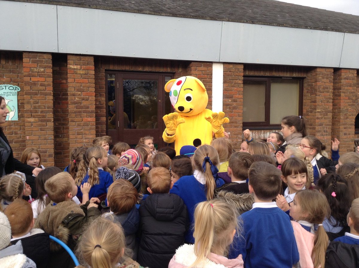EgaTeachers's tweet photo. Wow!!!! Look who turned up today at EGA!!!
The one and only PUDSEY!!! https://t.co/PK0ydXdKiO