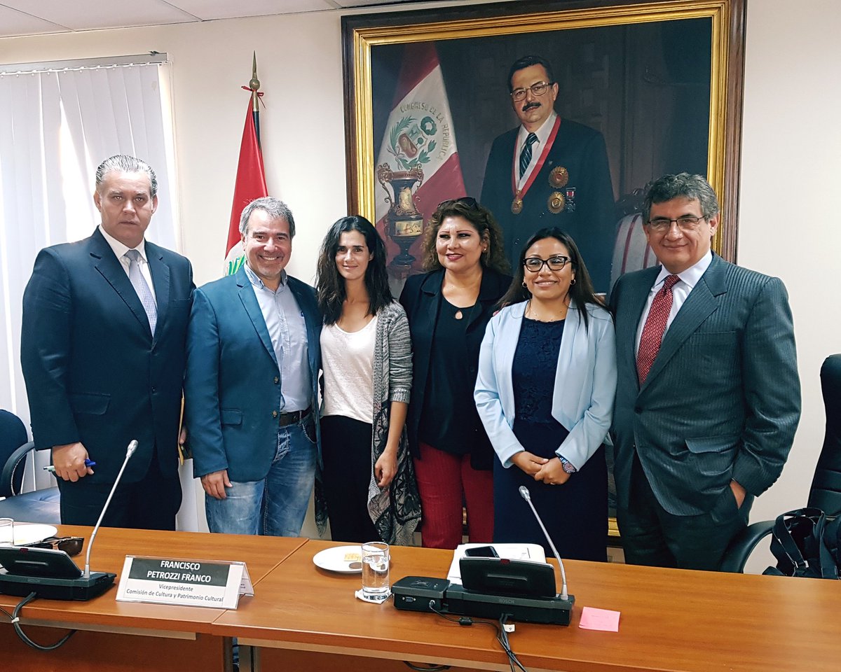 salfarorotondo's tweet photo. La Comisión de Cultura del Congreso ha aprobado el proyecto de Ley de la cinematografía. El siguiente escenario es el Pleno del Congreso https://t.co/OhkuKyBzJ1