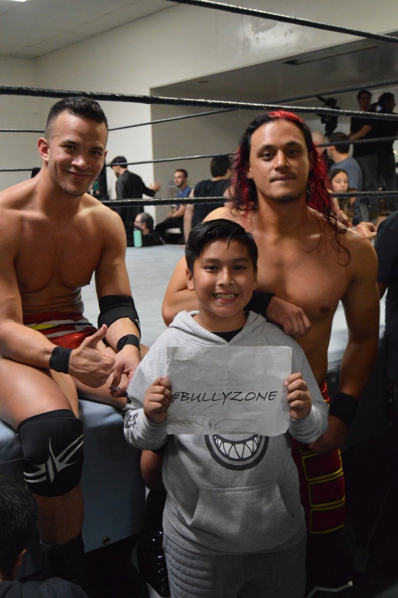 bullyzonelive's tweet photo. The biggest #heelturn in @barwrestling history. These dudes are great and put on one hell of a show! Watch out for these two, as they continue to shake up the tag team division. #extratalented #BarWrestling #losangeles #bullyzone #Wrestling #babyface #heels #heat #pop #fanservice https://t.co/70ZdnIkY3L