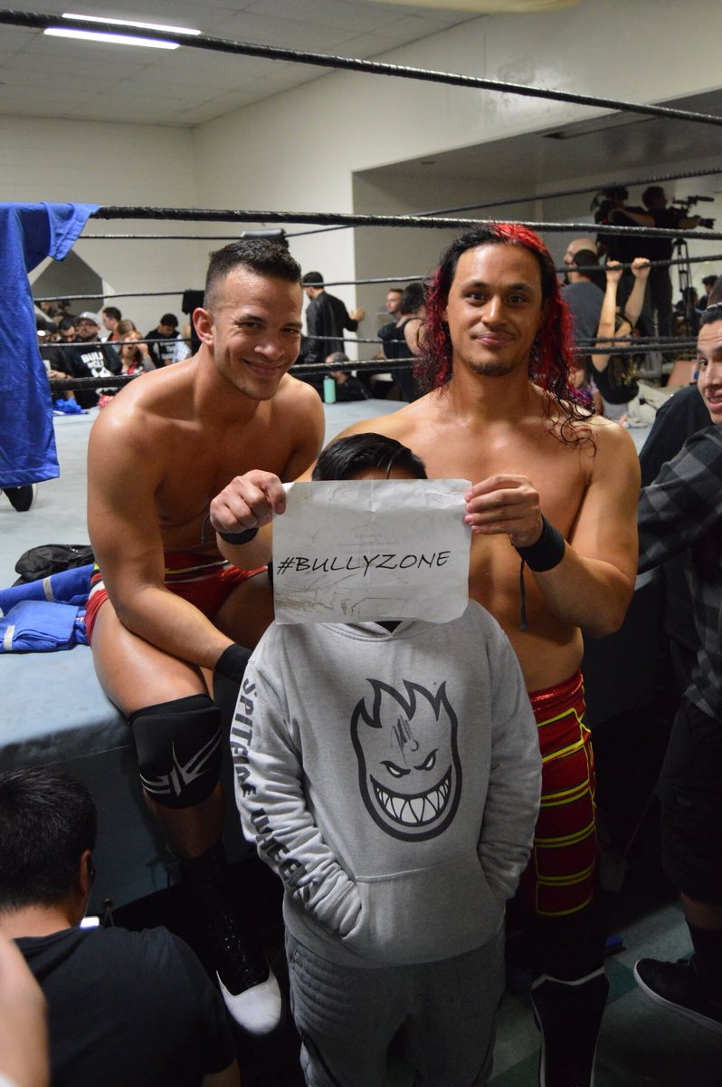 bullyzonelive's tweet photo. The biggest #heelturn in @barwrestling history. These dudes are great and put on one hell of a show! Watch out for these two, as they continue to shake up the tag team division. #extratalented #BarWrestling #losangeles #bullyzone #Wrestling #babyface #heels #heat #pop #fanservice https://t.co/70ZdnIkY3L