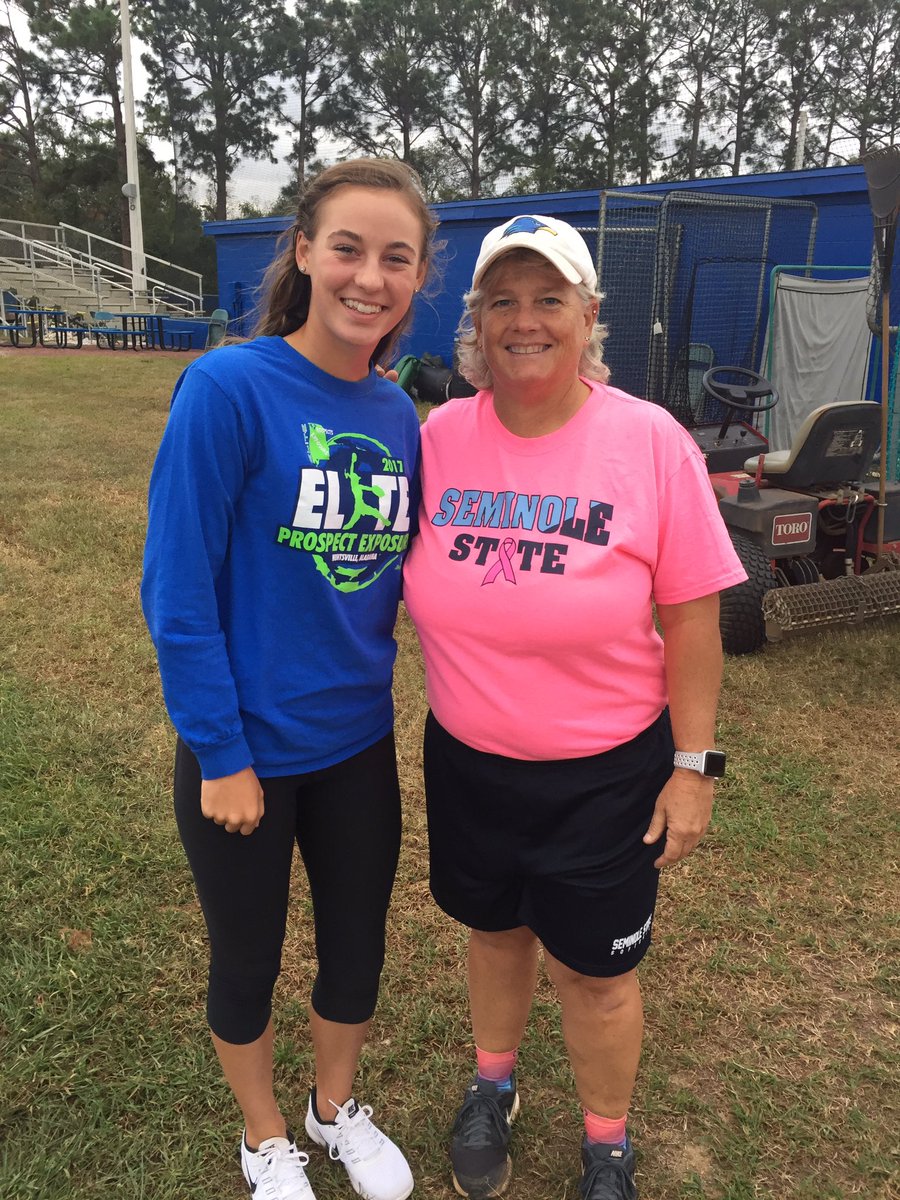 haleypipp's tweet photo. I'm very excited to announce that I have committed to play softball and further my education at SSC! Go Raiders! 💙💛 https://t.co/6d5POaWeFA